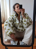 Casaco Feminino de Inverno Floral Branco em Fleece Upper