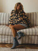 Casaco Feminino de Inverno Floral Cinza em Fleece Upper